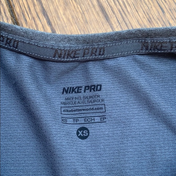 Nike Pro Dri-Fit worm a couple times - Picture 3 of 3